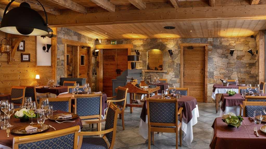 Brit Hotel Florimont Saint-Ferréol المطعم الصورة