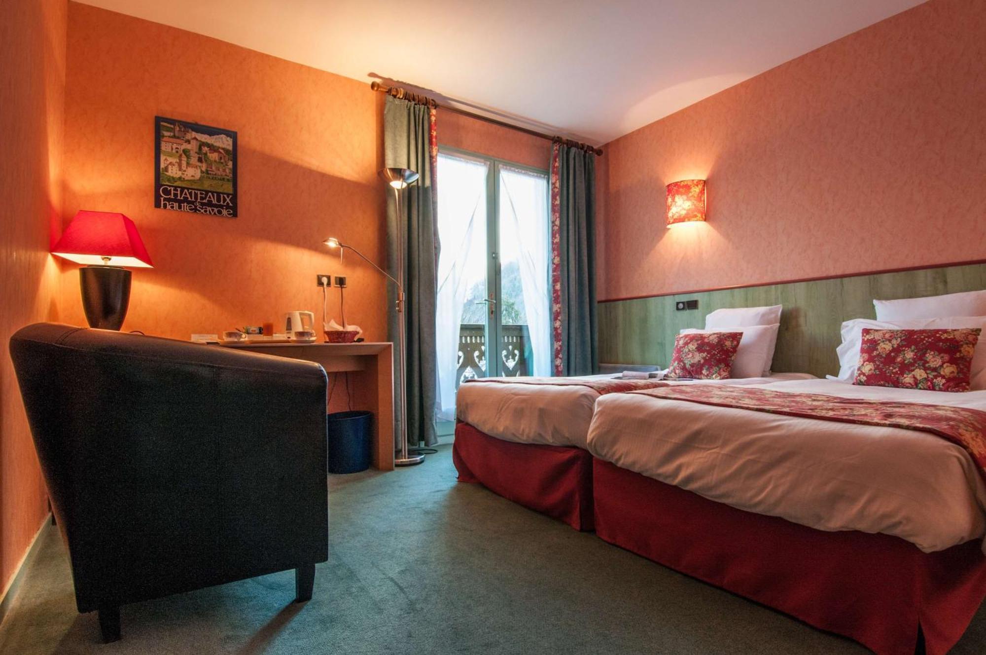 Brit Hotel Florimont Saint-Ferréol المظهر الخارجي الصورة