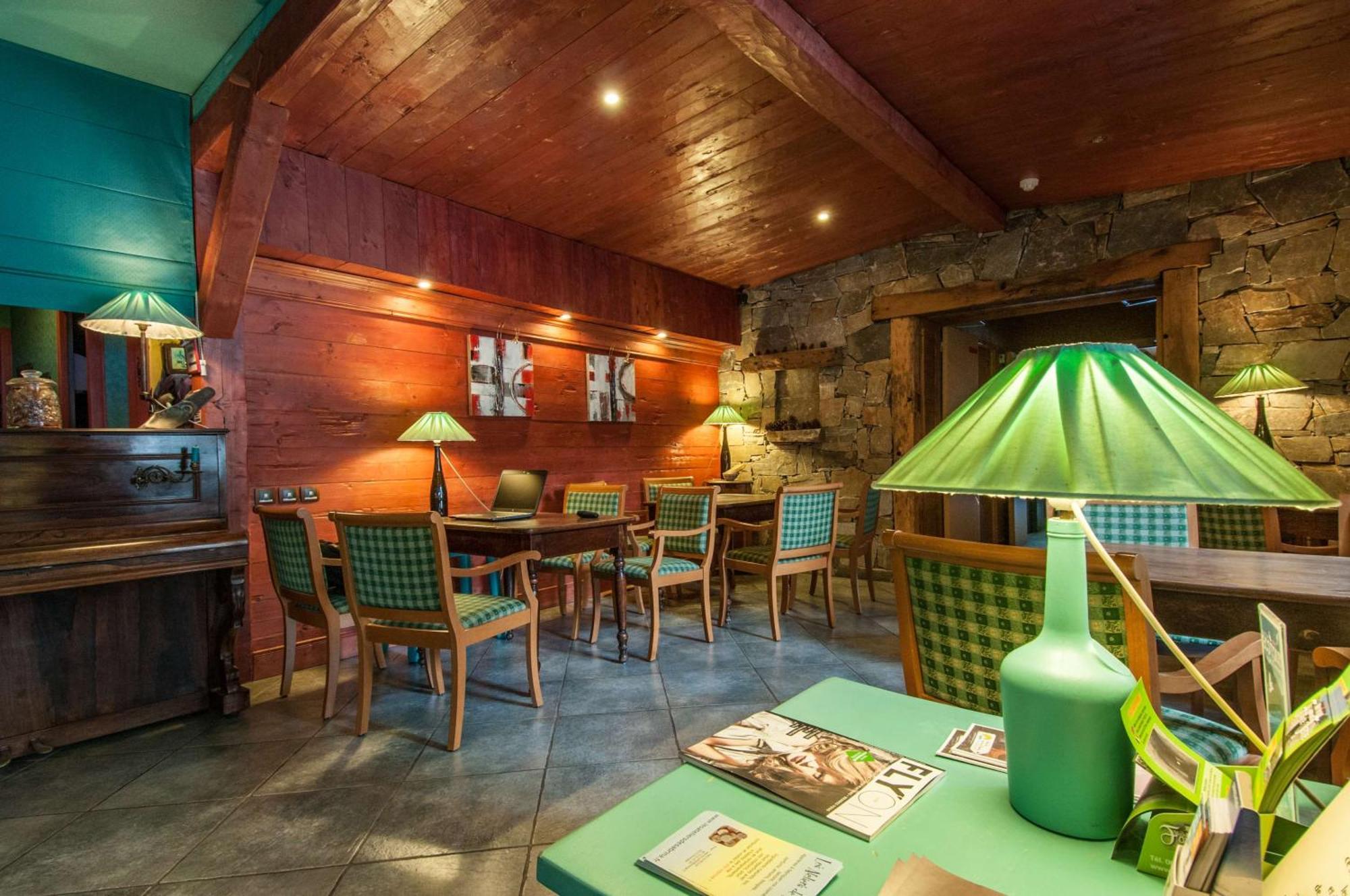 Brit Hotel Florimont Saint-Ferréol المظهر الخارجي الصورة